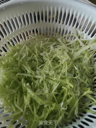 日式卷心菜色拉的做法步骤：4