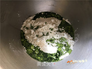 自制翡翠面条的做法步骤：4
