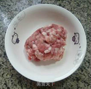黄花菜肉丸子夜开花汤的做法步骤：2