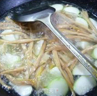 黄花菜肉丸子夜开花汤的做法步骤：8