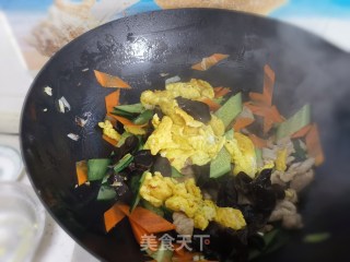 木须肉的做法步骤：11