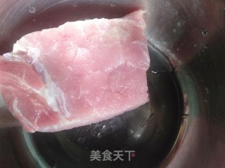 牙签肉的做法步骤：1