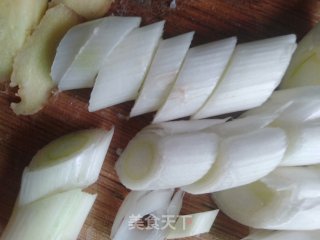 醋溜白菜的做法步骤：2