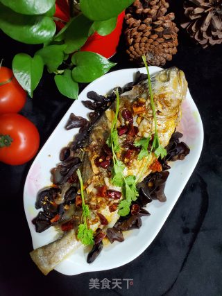 黑木耳蒸黄花鱼的做法步骤：10