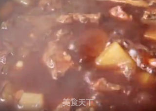 土豆炖排骨的做法步骤：6