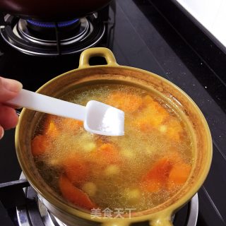 珍珠马蹄骨头汤的做法步骤：7