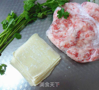 清汤云吞的做法步骤：1