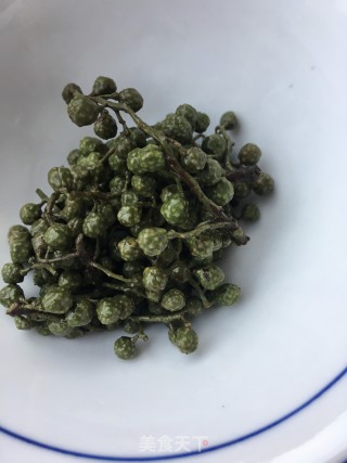 藤椒鸡胸肉的做法步骤：15