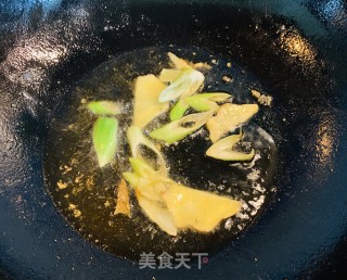 火麻仁香菇木耳黄花鱼的做法步骤：5