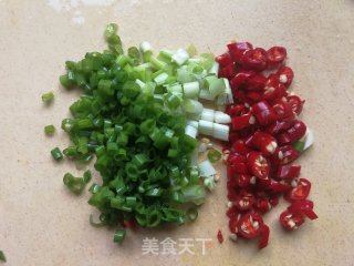 蒜蓉粉丝蒸扇贝肉的做法步骤：5