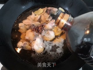 土豆焖鸡块的做法步骤：17