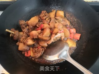 土豆焖鸡块的做法步骤：27