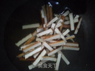 小炒豆干的做法步骤：4