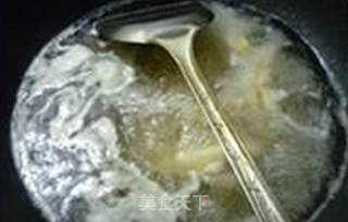 西葫芦野山笋凤爪汤的做法步骤：6