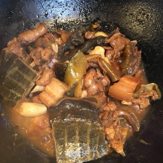 五花肉红烧甲鱼的做法步骤：6