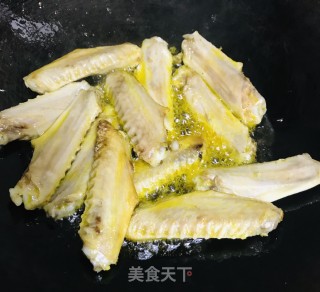 红烧鸭翅的做法步骤：4