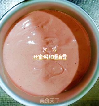 红丝绒戚风蛋糕！6寸戚风蛋糕胚！ 无泡打粉改良剂！在家轻松做出高颜值蓬松细腻的蛋糕的做法步骤：13