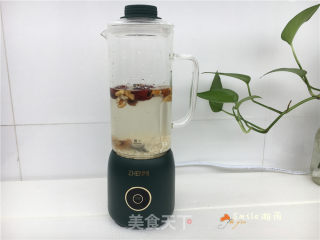 红枣核桃米糊的做法步骤：4