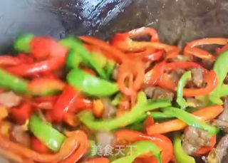甜椒炒牛肉的做法步骤：5