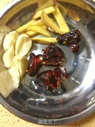 小炒腊肉的做法步骤：6