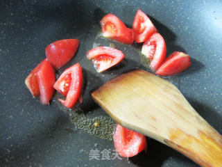 鸡蛋番茄蝴蝶面的做法步骤：3