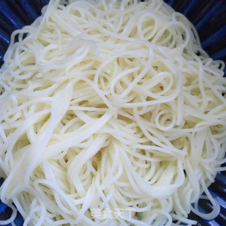 蚝油青菜竹升面的做法步骤：3