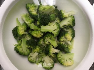 牛肉佐西兰花的做法步骤：14