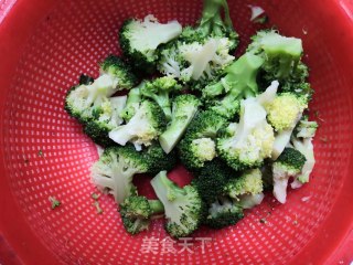 牛肉佐西兰花的做法步骤：15