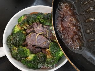 牛肉佐西兰花的做法步骤：28