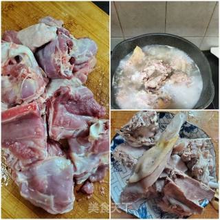 老鸭煲山药汤的做法步骤：2