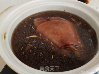 炖肘子的做法步骤：14