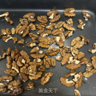 抹茶坚果面包的做法步骤：1