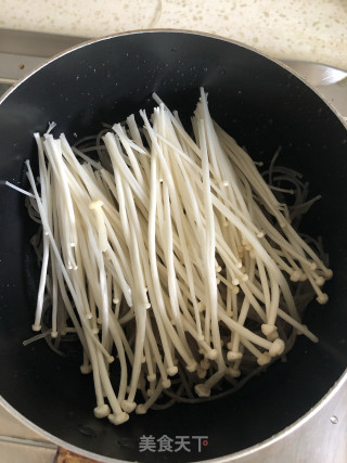 鸡杂红薯粉的做法步骤：4