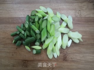 爆炒猪心的做法步骤：4