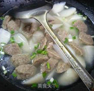 牛筋丸萝卜汤的做法步骤：7