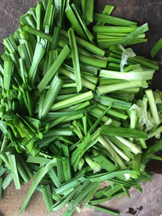 韭菜炒土豆的做法步骤：3