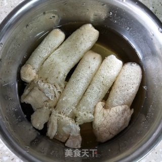竹荪丝瓜鸡蛋汤的做法步骤：2