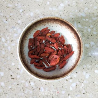 竹荪丝瓜鸡蛋汤的做法步骤：6
