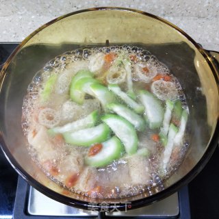 竹荪丝瓜鸡蛋汤的做法步骤：11