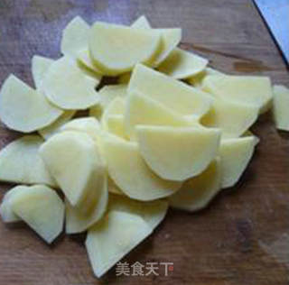 虾蛄土豆汤的做法步骤：4
