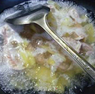 虾蛄土豆汤的做法步骤：6