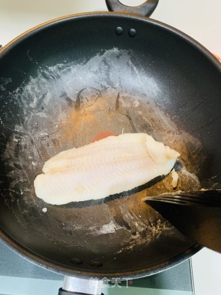 麻辣黄瓜鱼的做法步骤：3