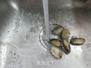 咸菜炒鲍鱼的做法步骤：2