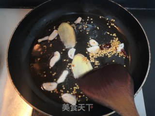 猪血旺烧豆腐的做法步骤：12