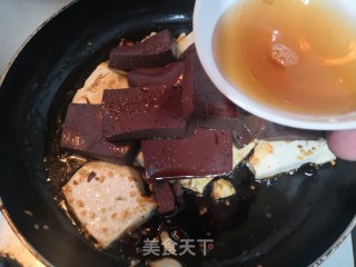 猪血旺烧豆腐的做法步骤：18