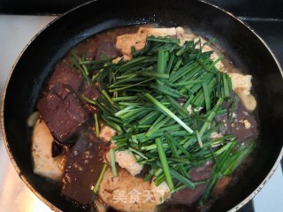 猪血旺烧豆腐的做法步骤：20