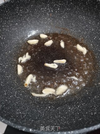 青椒牛肉丝的做法步骤：2