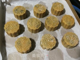 广式黑芝麻月饼的做法步骤：9