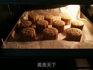 广式黑芝麻月饼的做法步骤：10