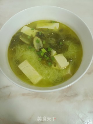 酸菜粉丝豆腐汤的做法步骤：6